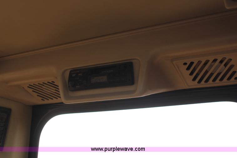 image for item I2465 1998 Caterpillar 325BL excavator