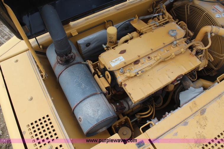 image for item I2465 1998 Caterpillar 325BL excavator
