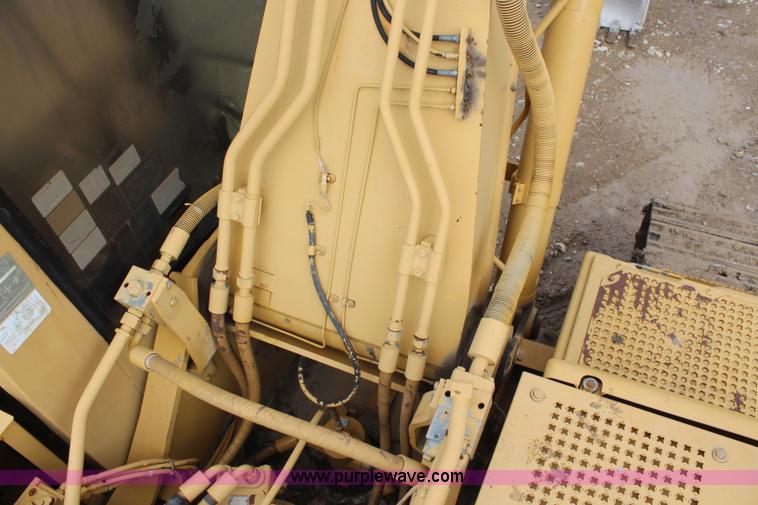 image for item I2465 1998 Caterpillar 325BL excavator