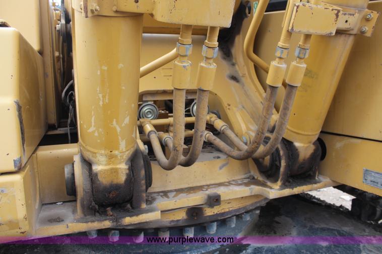 image for item I2465 1998 Caterpillar 325BL excavator
