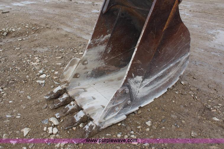 image for item I2465 1998 Caterpillar 325BL excavator