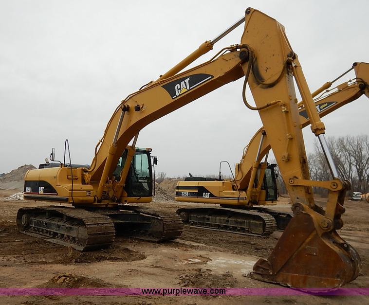 image for item I2466 2006 Caterpillar 325D L excavator