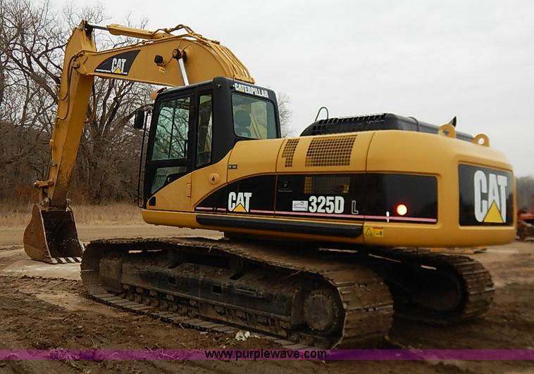 image for item I2466 2006 Caterpillar 325D L excavator