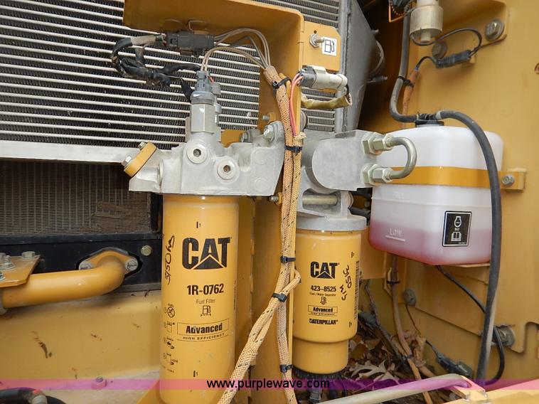 image for item I2466 2006 Caterpillar 325D L excavator