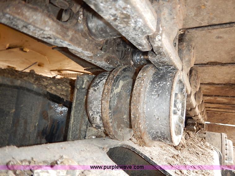 image for item I2466 2006 Caterpillar 325D L excavator