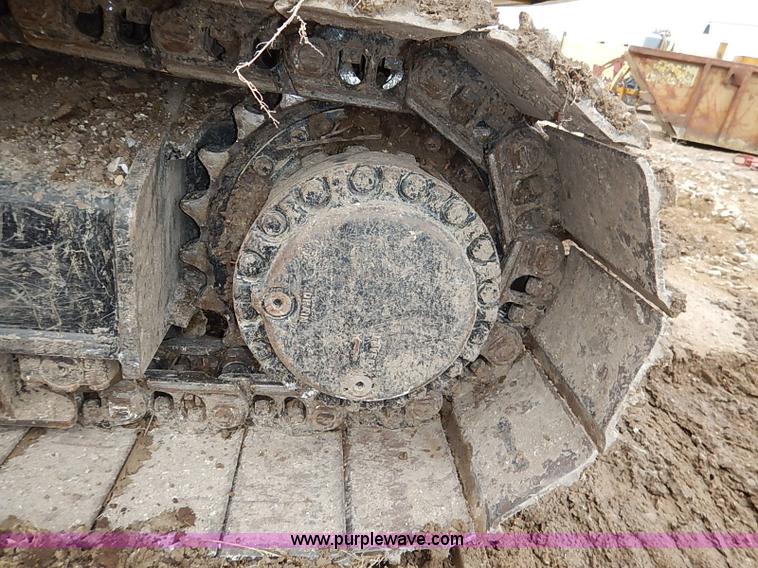 image for item I2466 2006 Caterpillar 325D L excavator