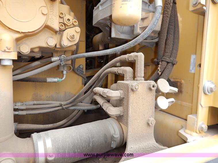 image for item I2466 2006 Caterpillar 325D L excavator