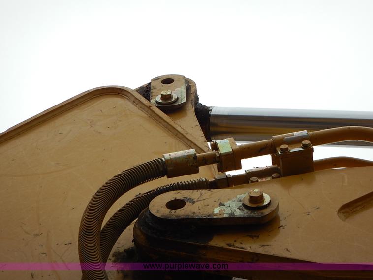 image for item I2466 2006 Caterpillar 325D L excavator