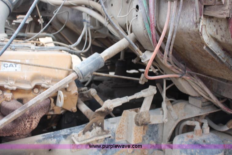 image for item I2474 1976 Ford 8000 dump truck