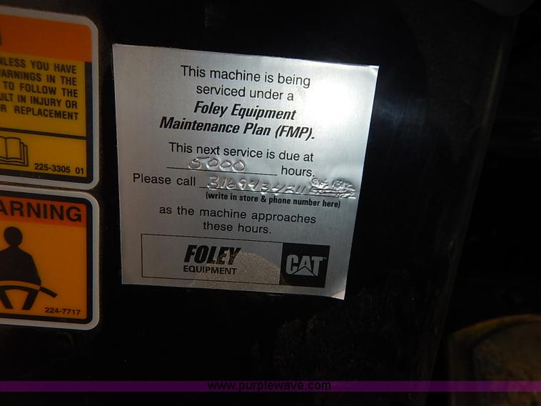 image for item I2482 2005 Caterpillar 953C track loader