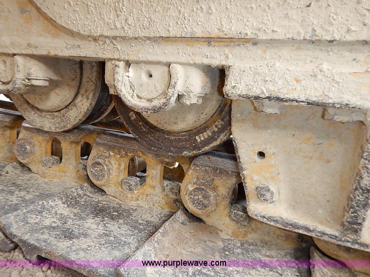 image for item I2482 2005 Caterpillar 953C track loader