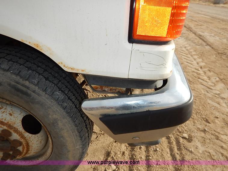 image for item I2489 1991 Ford F350 Custom flatbed pickup truck