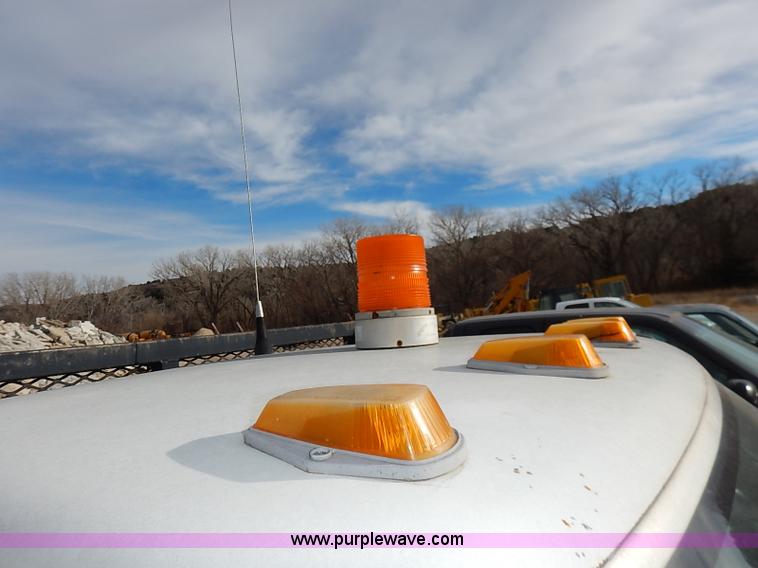 image for item I2489 1991 Ford F350 Custom flatbed pickup truck