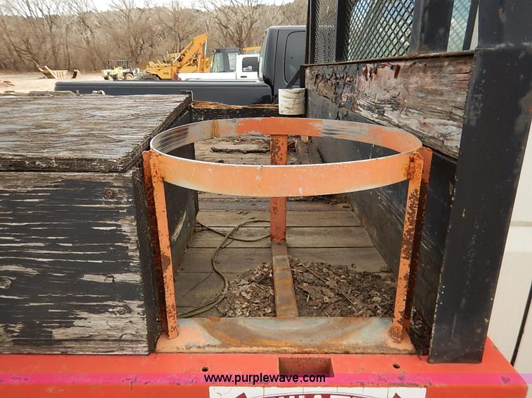 image for item I2489 1991 Ford F350 Custom flatbed pickup truck