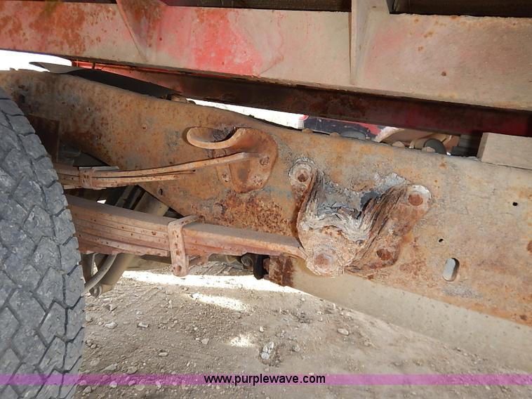 image for item I2489 1991 Ford F350 Custom flatbed pickup truck