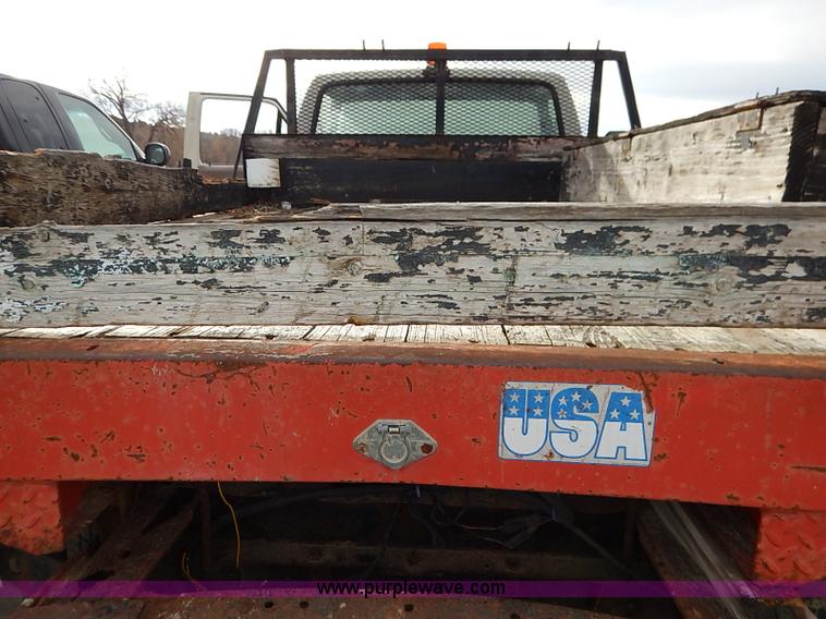 image for item I2489 1991 Ford F350 Custom flatbed pickup truck