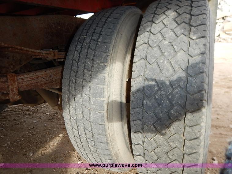 image for item I2489 1991 Ford F350 Custom flatbed pickup truck