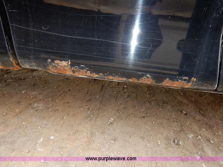 image for item I2490 2000 Ford F150 XLT pickup truck