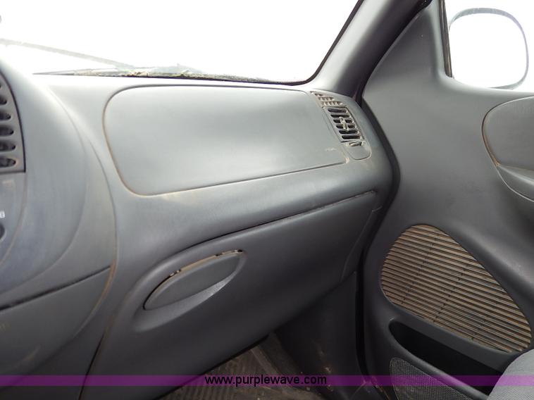 image for item I2490 2000 Ford F150 XLT pickup truck