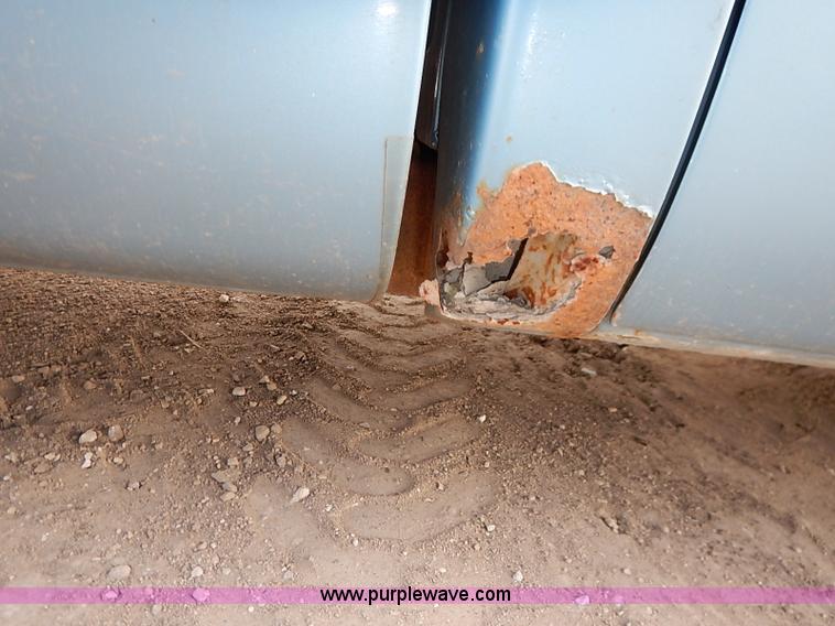 image for item I2491 1992 Chevrolet Cheyenne 1500 pickup truck