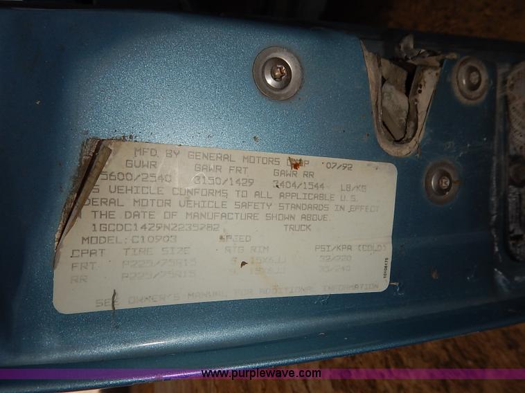 image for item I2491 1992 Chevrolet Cheyenne 1500 pickup truck