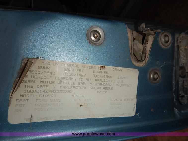 image for item I2491 1992 Chevrolet Cheyenne 1500 pickup truck