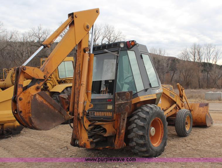 image for item I2492 1982 Case 580D backhoe