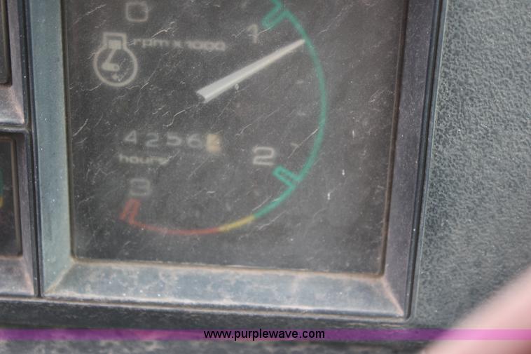 image for item I2492 1982 Case 580D backhoe