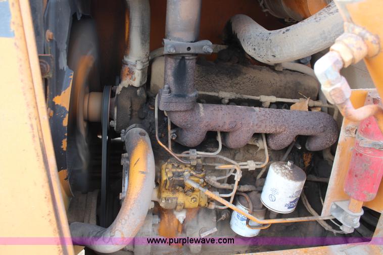 image for item I2492 1982 Case 580D backhoe