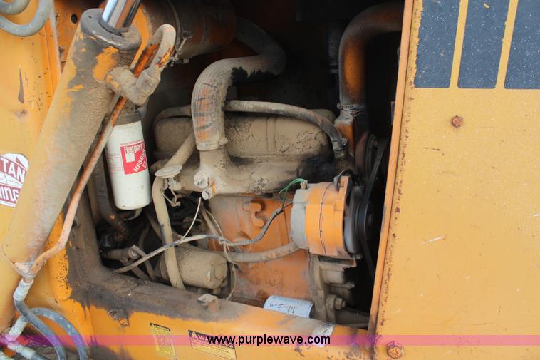 image for item I2492 1982 Case 580D backhoe
