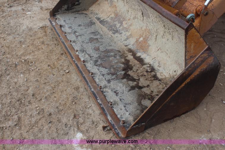 image for item I2492 1982 Case 580D backhoe