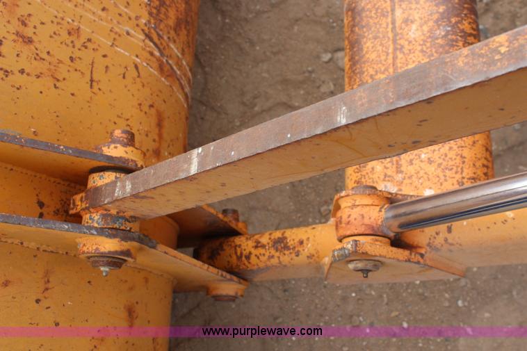 image for item I2492 1982 Case 580D backhoe