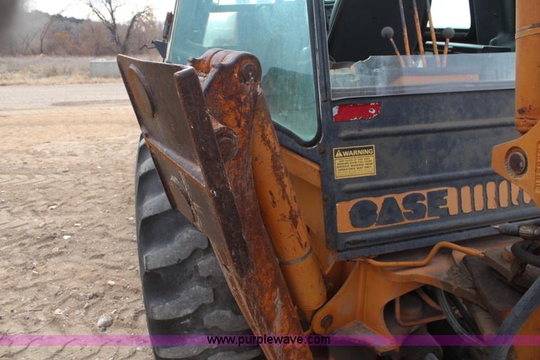 image for item I2492 1982 Case 580D backhoe