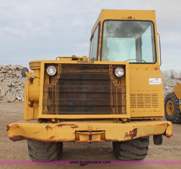 image for item I2493 1984 Caterpillar 613B paddle scraper