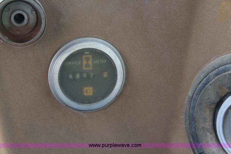 image for item I2493 1984 Caterpillar 613B paddle scraper