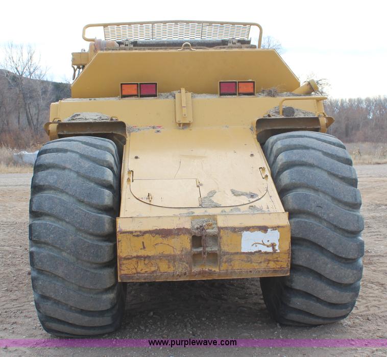 image for item I2494 2006 Caterpillar 613C Series II scraper