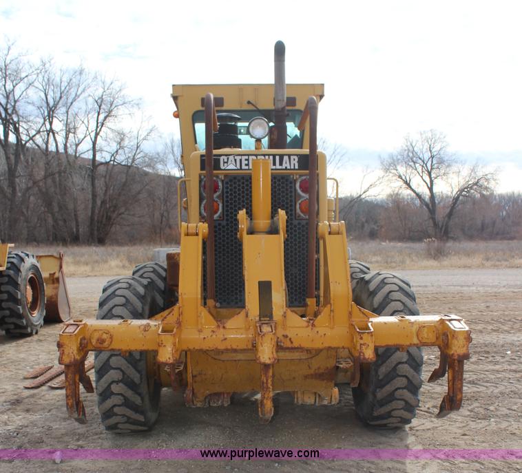 image for item I2495 1994 Caterpillar 140G articulated motor grader