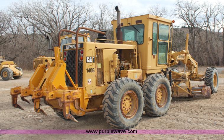 image for item I2495 1994 Caterpillar 140G articulated motor grader