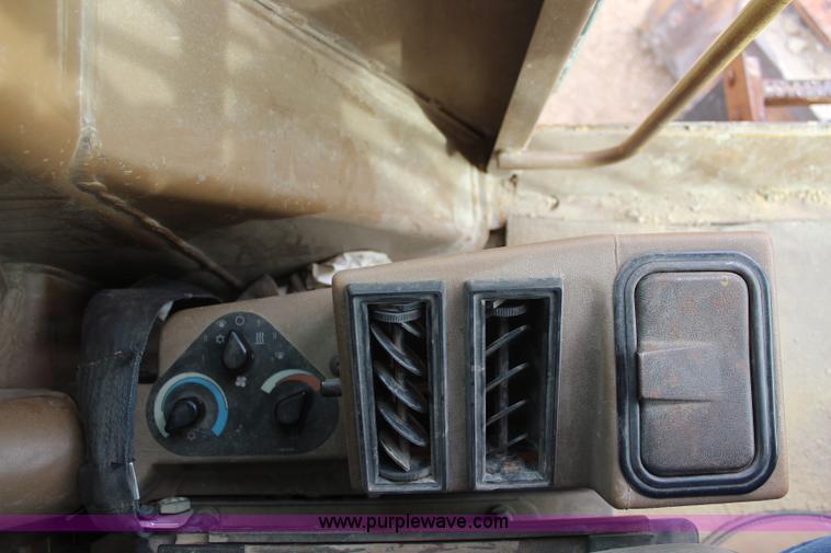 image for item I2495 1994 Caterpillar 140G articulated motor grader