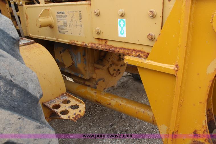 image for item I2495 1994 Caterpillar 140G articulated motor grader