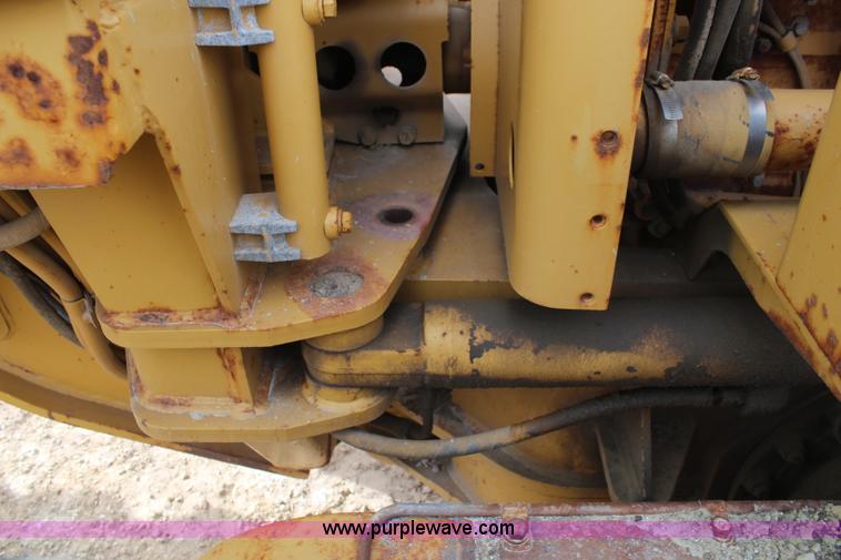 image for item I2495 1994 Caterpillar 140G articulated motor grader
