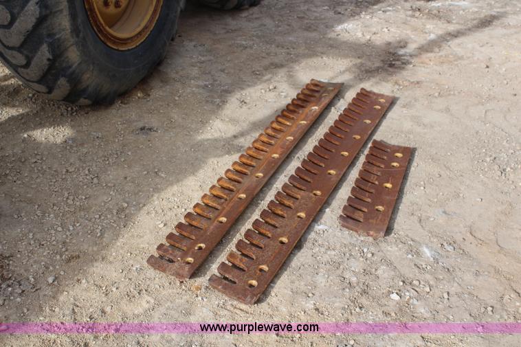 image for item I2495 1994 Caterpillar 140G articulated motor grader