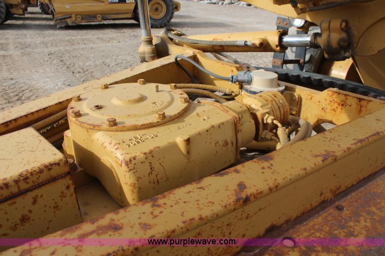 image for item I2495 1994 Caterpillar 140G articulated motor grader