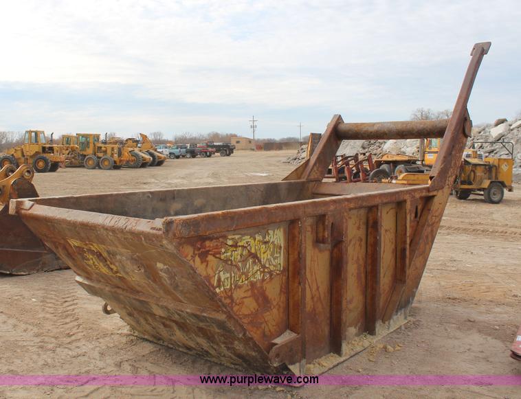 image for item I2497 Material container