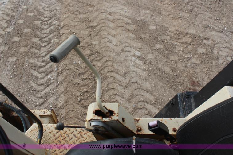 image for item I2499 Bomag BW142PDB vibratory roller