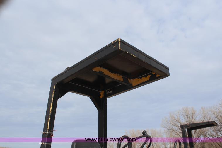 image for item I2499 Bomag BW142PDB vibratory roller