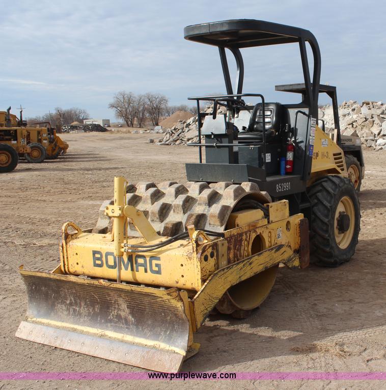 image for item I2500 2006 Bomag BW145PH-3 vibratory roller