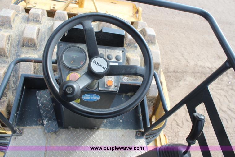 image for item I2500 2006 Bomag BW145PH-3 vibratory roller