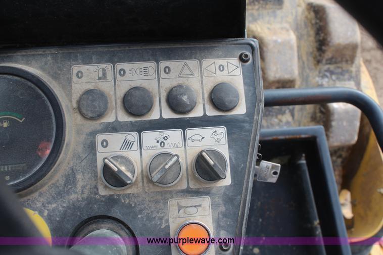 image for item I2500 2006 Bomag BW145PH-3 vibratory roller