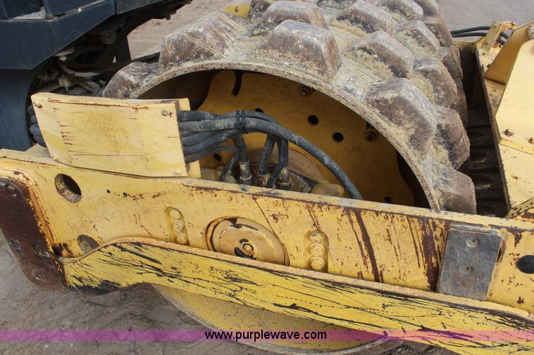 image for item I2500 2006 Bomag BW145PH-3 vibratory roller